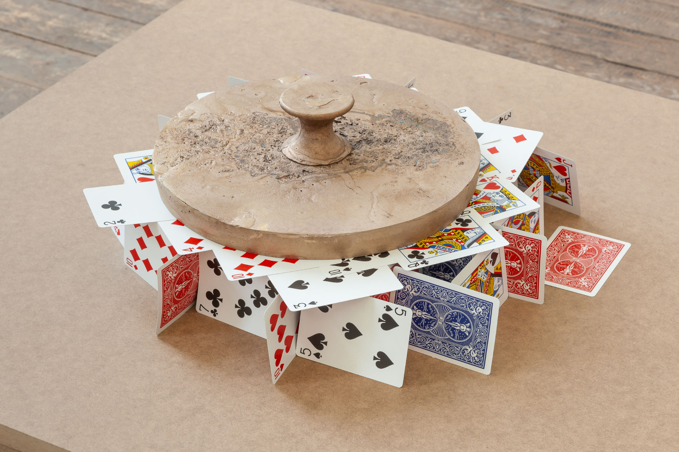 Asta Lynge at Kunstverein Kevin, Vienna