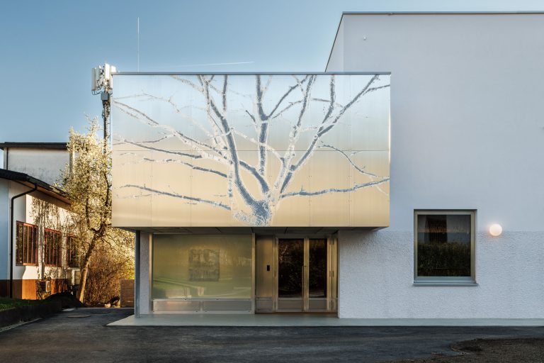 Oliver Laric at GALERIE BRUGGER, Klaus in Vorarlberg