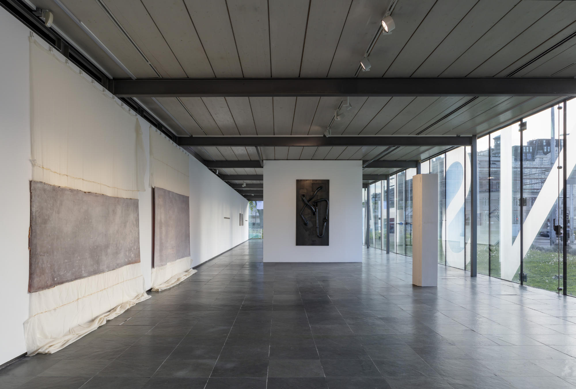 Lebt und arbeitet in Wien at Kunsthalle Wien