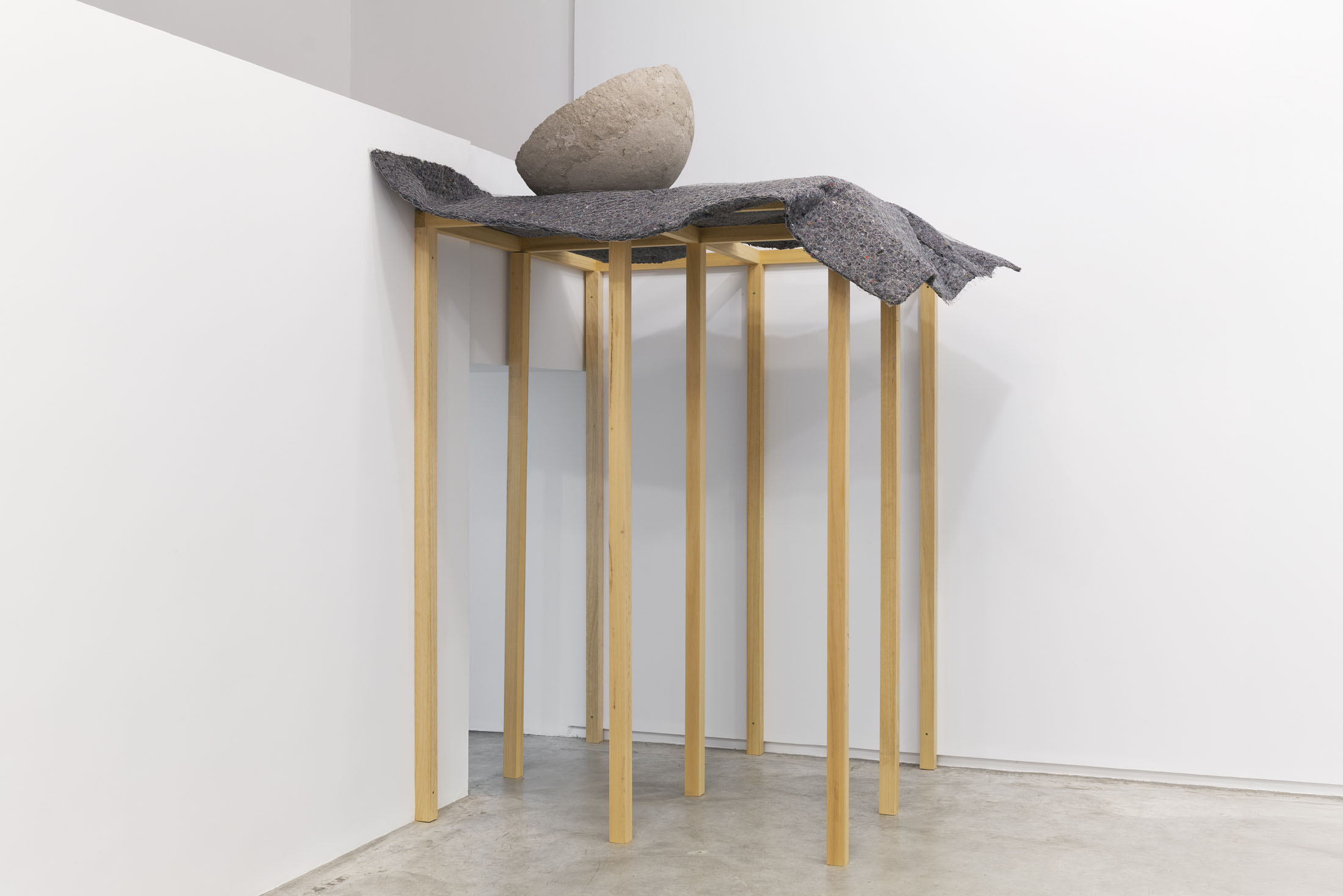 David Bestué at Galería Ehrhardt Flórez, Madrid