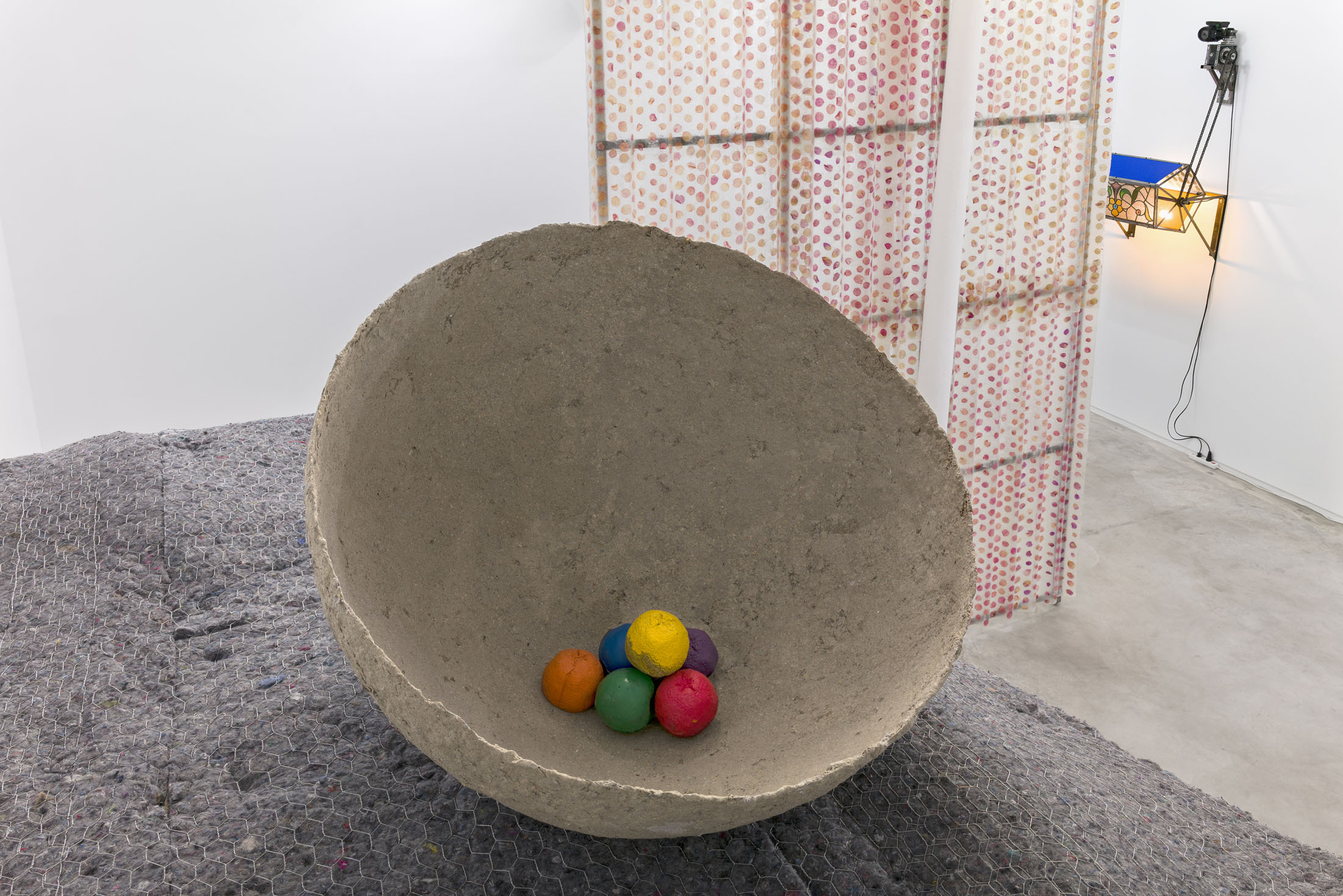 David Bestué at Galería Ehrhardt Flórez, Madrid