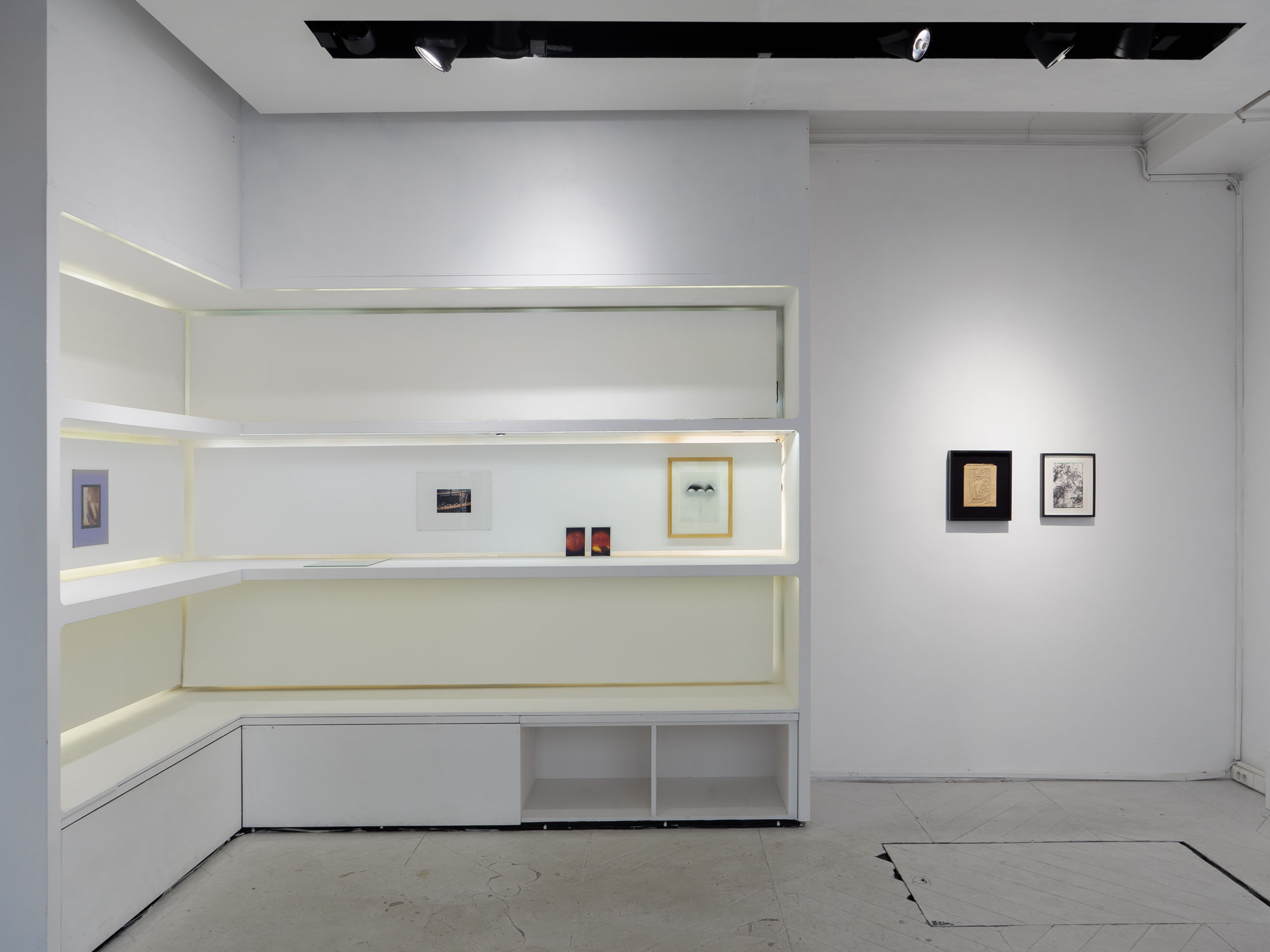 Rafael Sánchez & Sara MacKillop at Shmorévaz, Paris